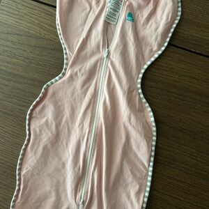 Love to Dream Pink Swaddle with Zipper